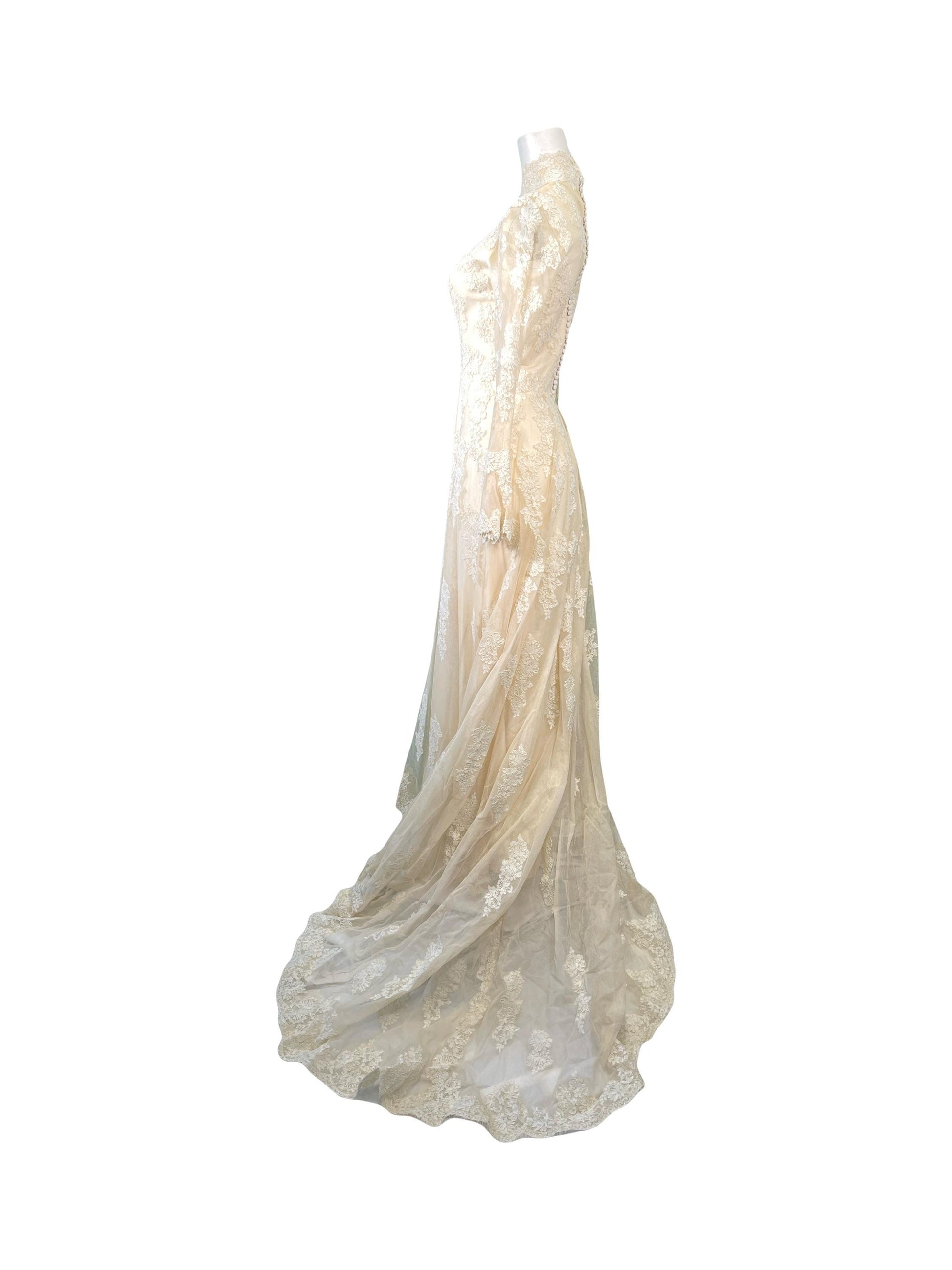 Wedding Dress, 1970 Priscilla of Boston