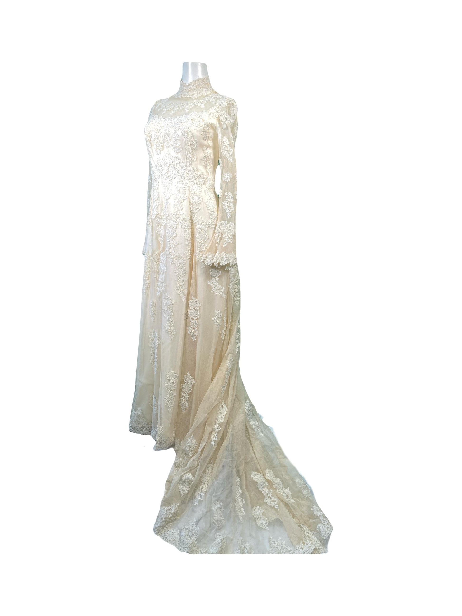 Wedding Dress, 1970 Priscilla of Boston