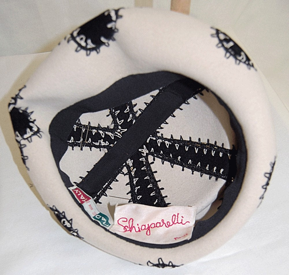 1950s Vintage Schiaparelli Wool and Velvet Hat