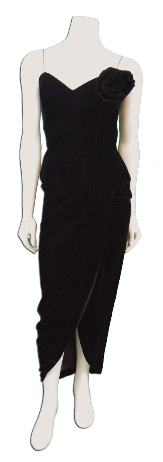 1980s Vintage After 5 Black Velvet Cocktail Dress