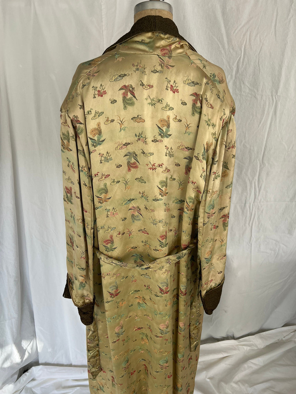 1960’s Pure Silk Vintage Chinese Robe