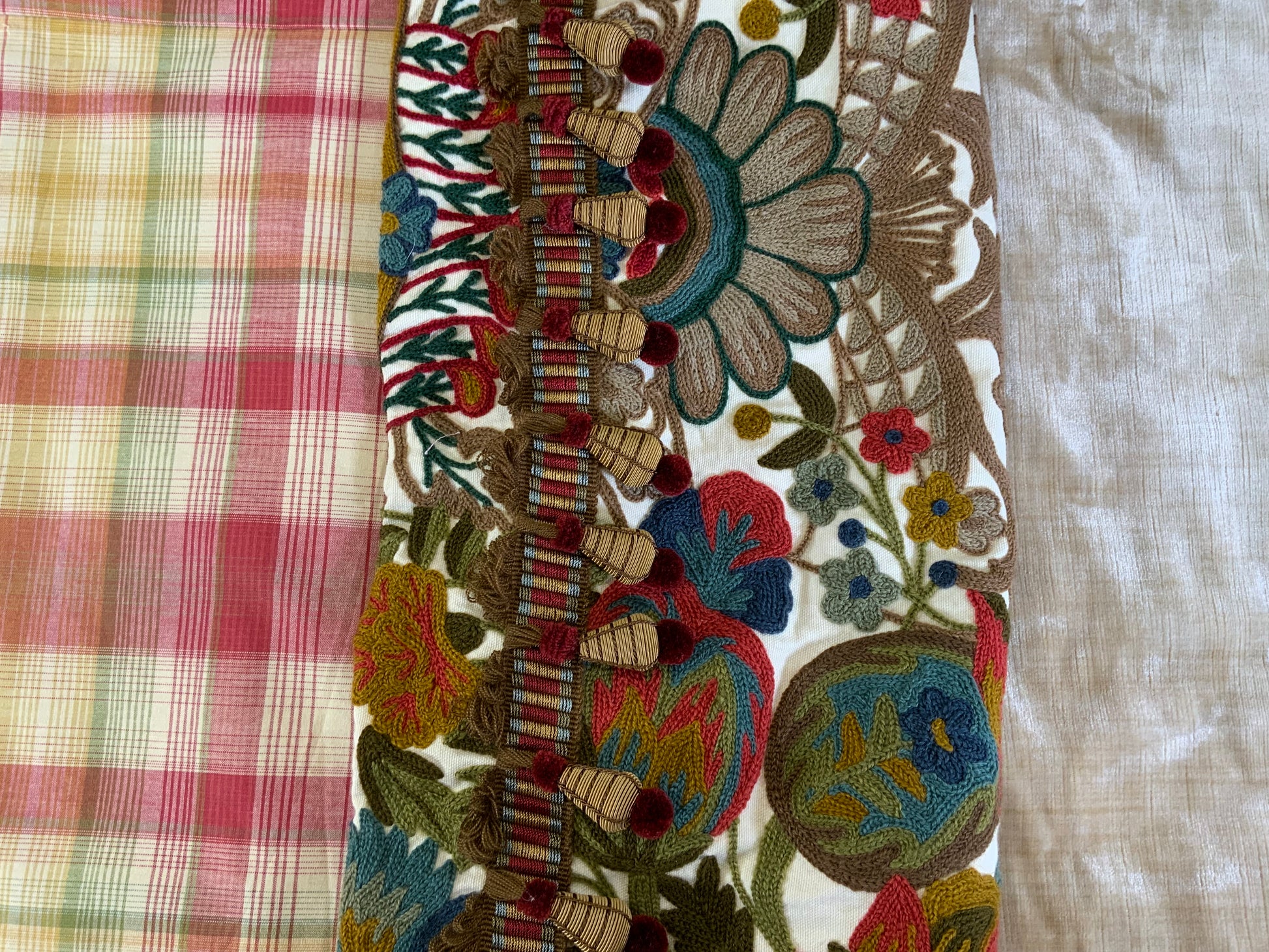 Table runner or Window swag/valance