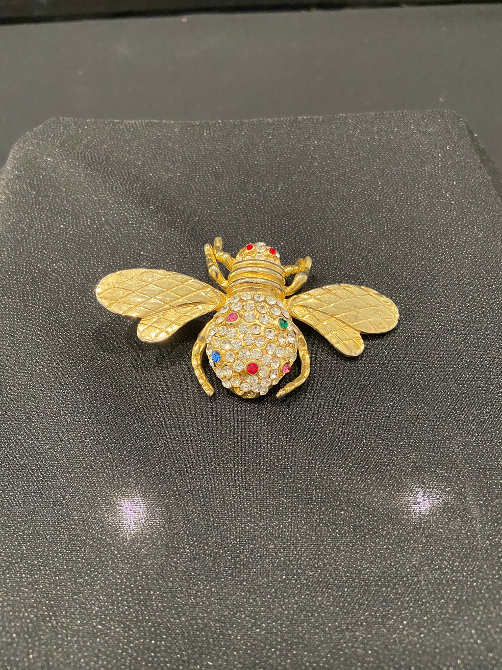 Large Bee Pin