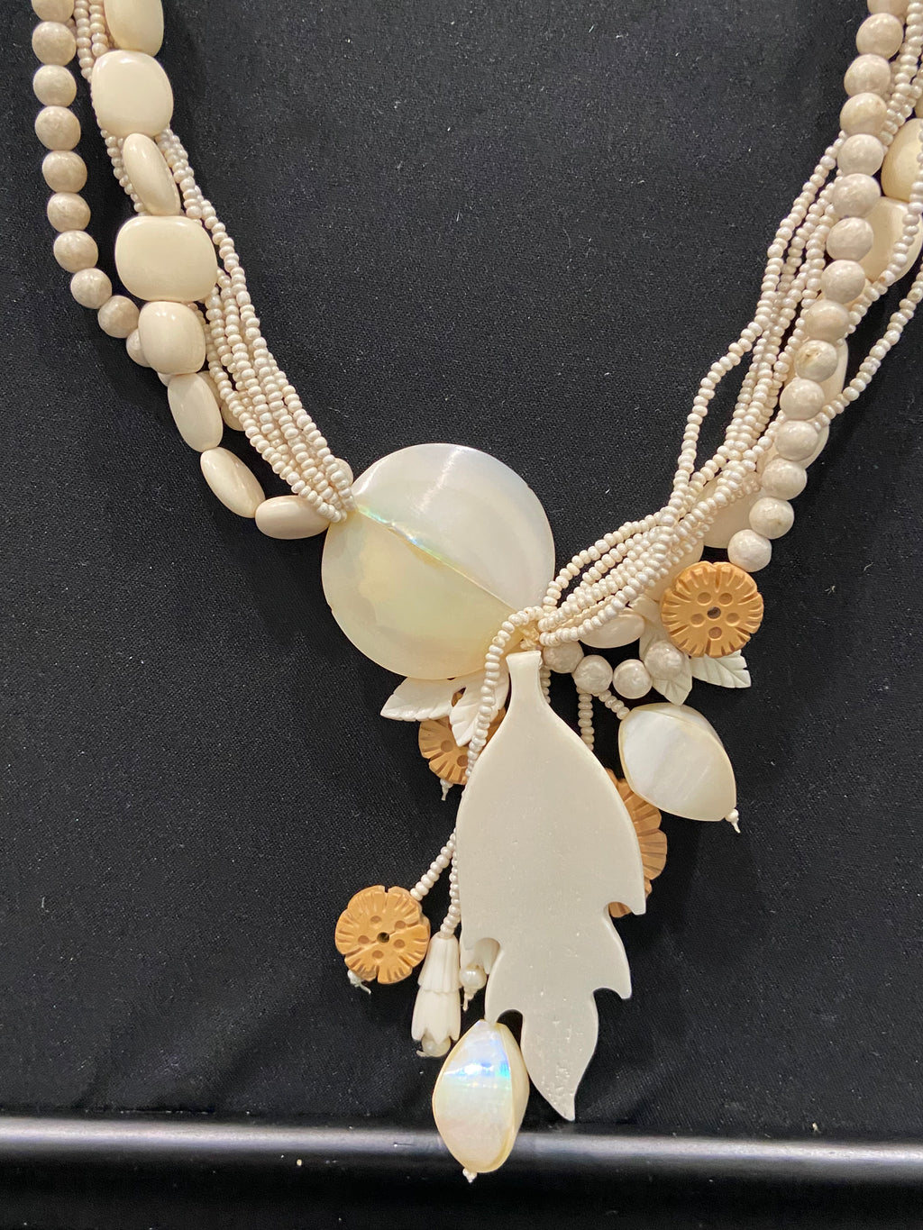 Pearl and White Beaded Necklace